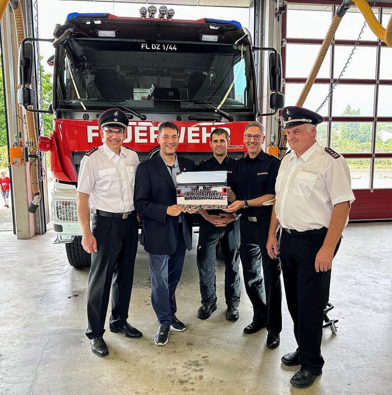 Neues Löschfahrzeug für Denzlinger Wehr