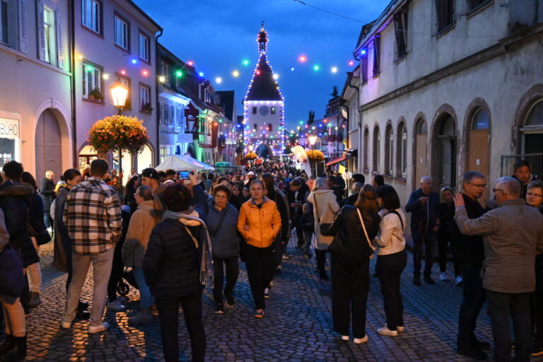 Magische Momente bei der Endinger Lichternacht