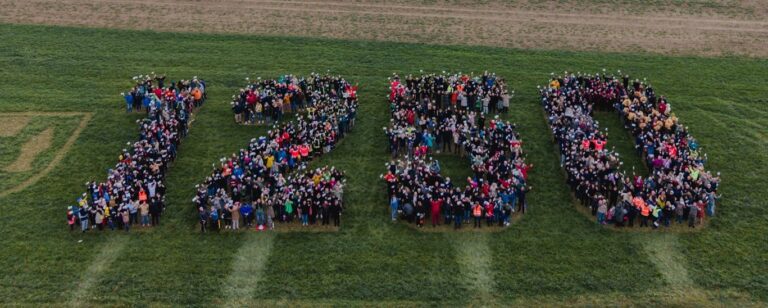 Gemeinde Reute stimmte sich mit einem Luftbild auf das 1250-jährige Ortsjubiläum ein