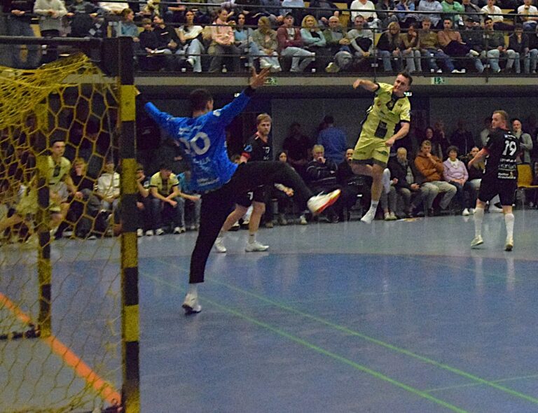 Niederlage in der Crunch-Time: SG Köndringen/Teningen verliert gegen Erlangen-Bruck mit 32:36