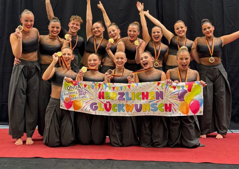 TSC Teningen tanzt nun zweitklassig: Jazz und Modern Contemporary Dance-Formation „onda dance company“ hat den Aufstieg geschafft