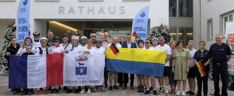 Teilnehmende an der "Tour de Jumelage" in Bad Krozingen.