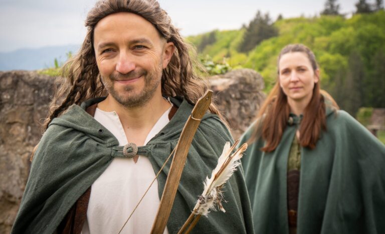 Waldbewohner trotzen der Tyrannei: Theater im Steinbruch zeigt „Robin Hood“ und „Aufstand der Waldtiere“