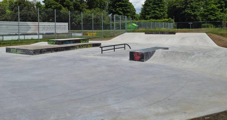 Grinden, battlen und dancen: Stadt Emmendingen eröffnet morgen neben dem Elzstadion ihre neue Skateanlage