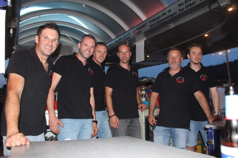 „Bar-Wagen“ feierte gelungene Premiere